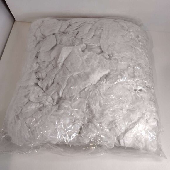 Stretchable Cobwebs 1500 Sqft Spider Webs with Spiders Halloween Decorations - Picture 3 of 5